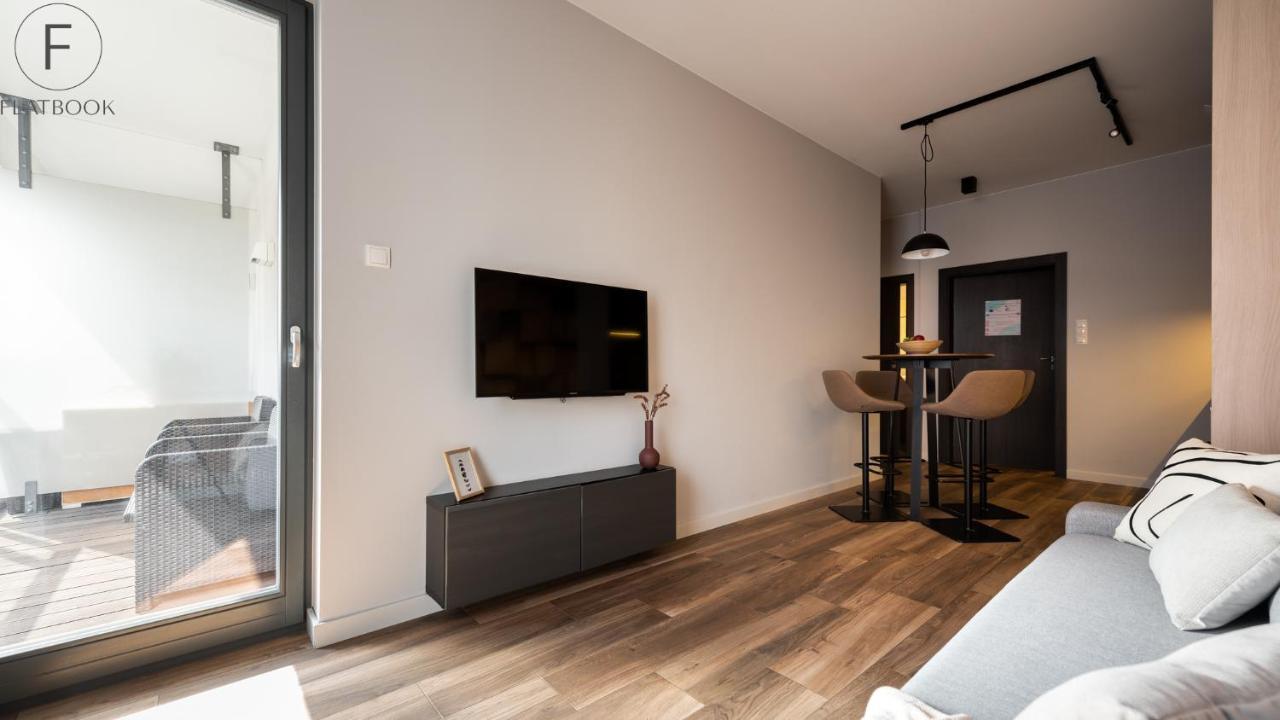 Flatbook - City Center Apartments Brabank With Parking Gdansk Exterior photo